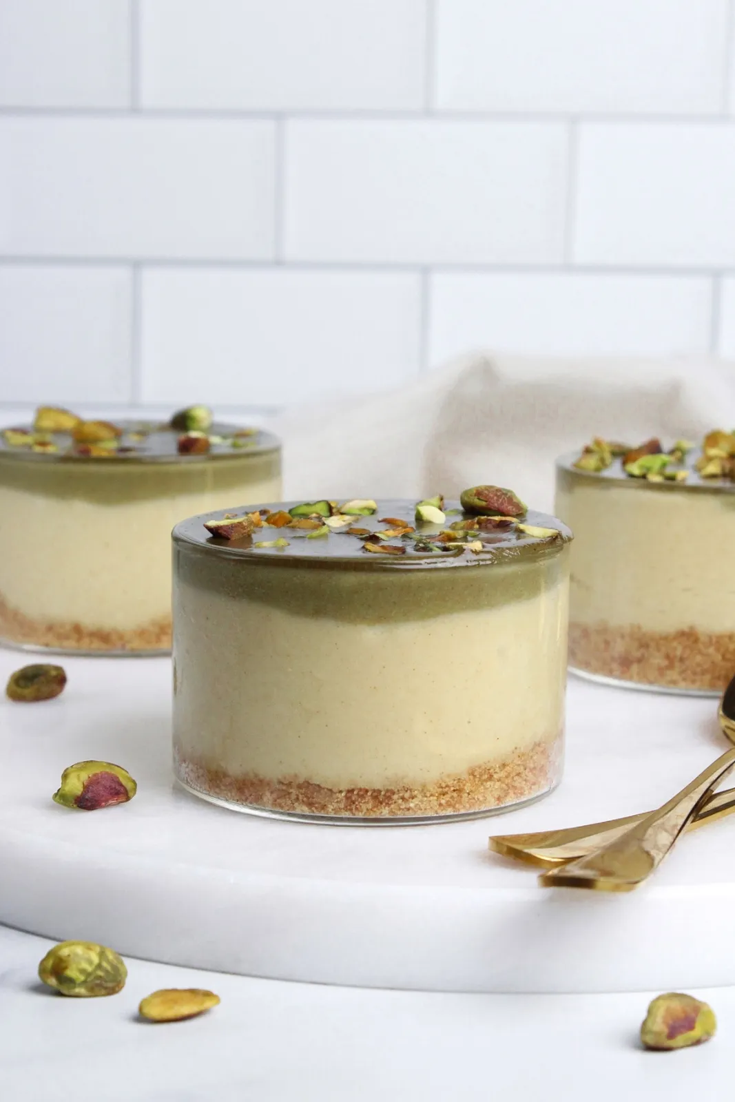 No-Bake Vegan Pistachio Cheesecake Cups