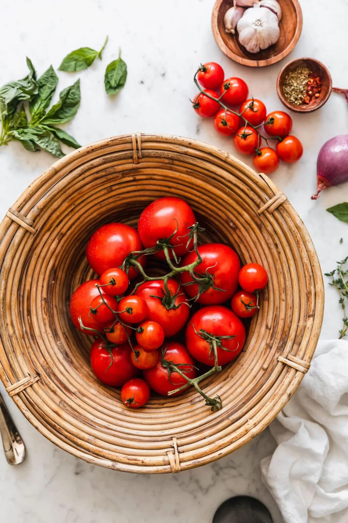 Simple Roasted Tomato Sauce