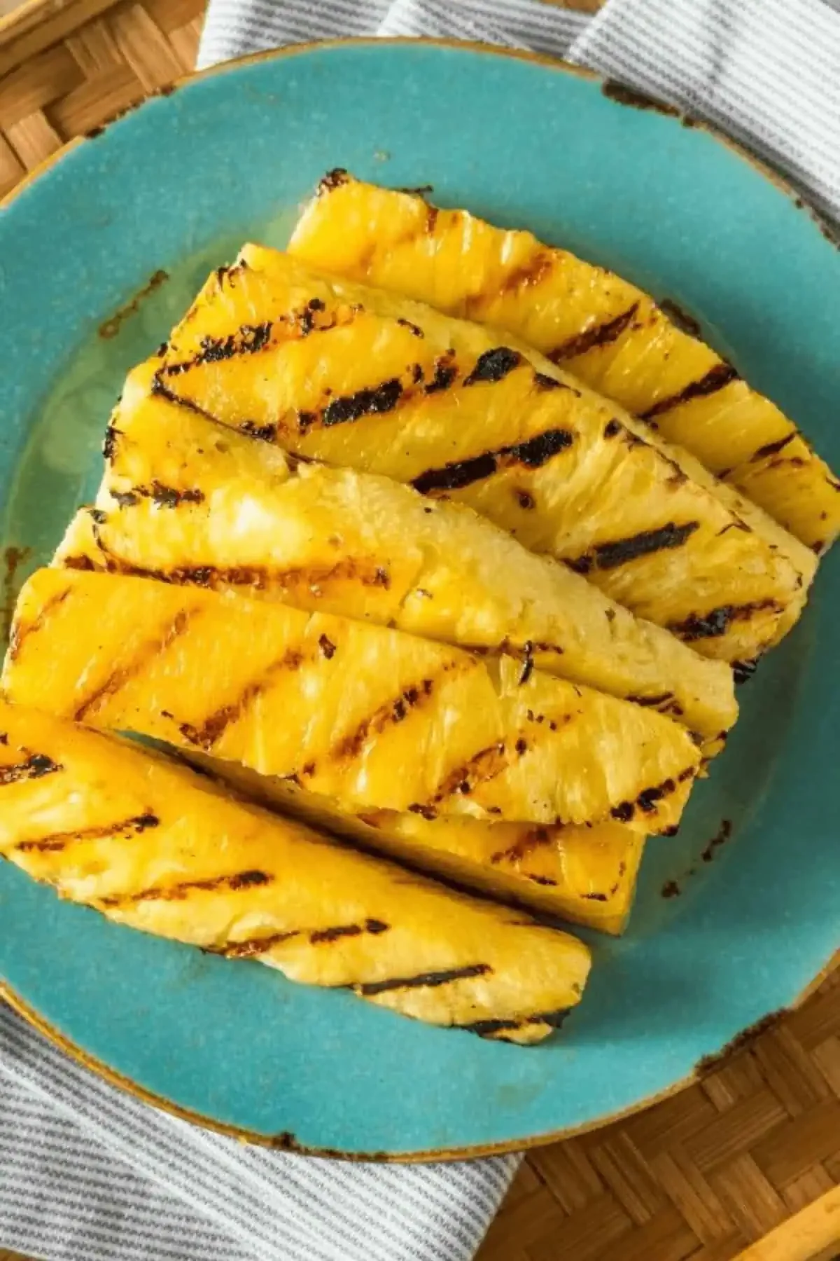 Grilled Pineapple Slices