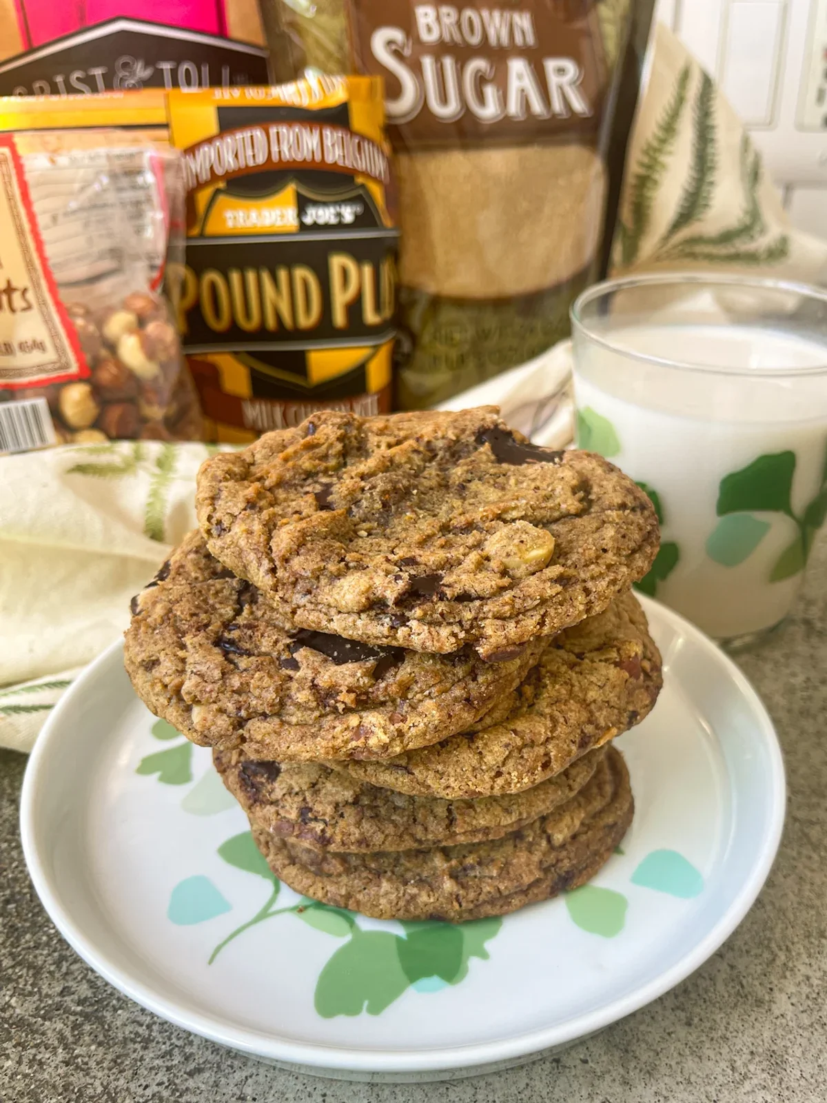 Spelt Chocolate Chip Cookies
