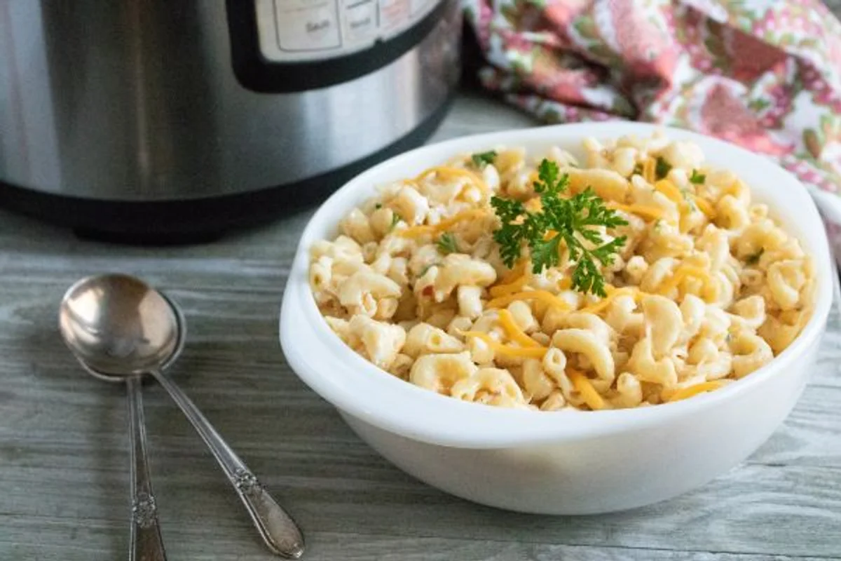 Instant Pot Pepper Jack Mac and Cheese