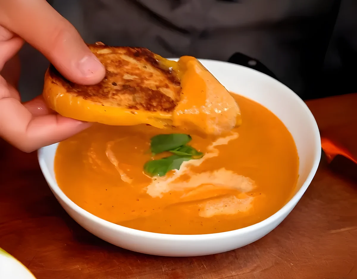 Roasted Garlic Tomato Soup with Grilled Cheese
