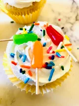 Popsicle Cupcakes for Summer