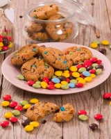 M&M Chocolate Chip Cookies