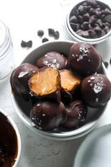 Healthy Peanut Butter Balls