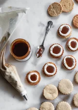 S’Mores Sandwich Cookies With Salted Caramel