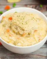 Easy Crock Pot Chicken and Dumplings