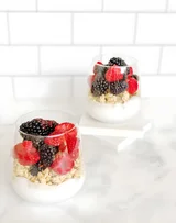 Vegan Mixed Berry Yogurt Parfait