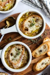 Vegetarian French Onion Soup