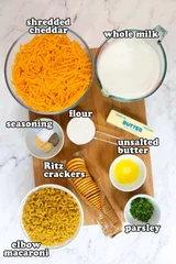 Old Fashioned Baked Mac and Cheese with Ritz Crackers