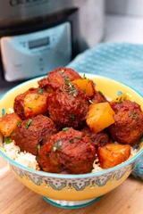 3-Ingredient Hawaiian Meatballs