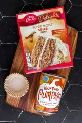 2-Ingredient Pumpkin Muffins