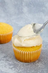 Buttercream Frosting for Two Cupcakes