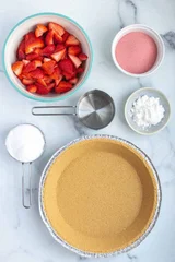 Strawberry Jello Pie