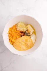 Cheesy Potatoes with Corn Flakes