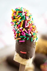 Frozen Bananas in Chocolate