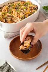 Sushi Bake with Salmon and Mushrooms 