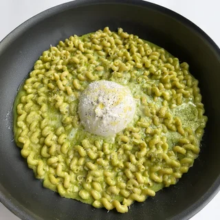 Creamy Pesto Burrata Pasta