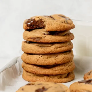 Bakery-Style Chocolate Chip Cookies