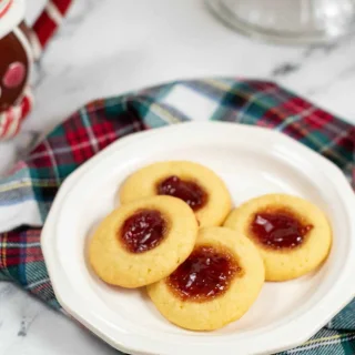 Strawberry Jam Cookies (Thumbprints)