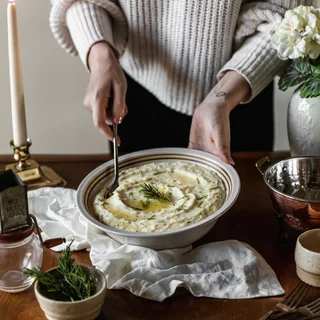 Cheddar Mashed Potatoes With Rosemary
