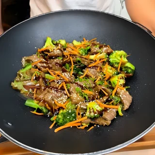 Steak and Broccoli Stir Fry Meal Prep