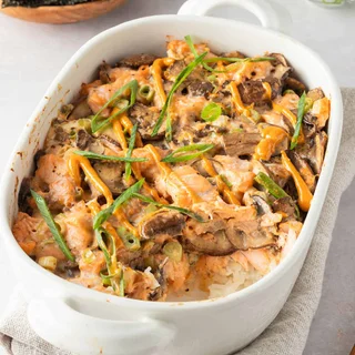 Sushi Bake with Salmon and Mushrooms