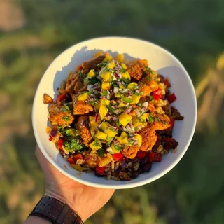 Costa Rica-Inspired High Protein Chicken Bowl