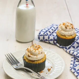 Butterfinger Cupcakes