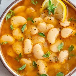 Easy One-Pot Brothy Beans