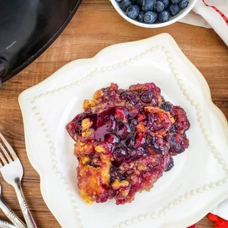 Crockpot Blueberry Lemon Dump Cake