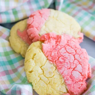 Strawberry Lemonade Crinkle Cookies