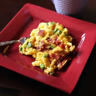 Jalapeño Cheddar Scramble