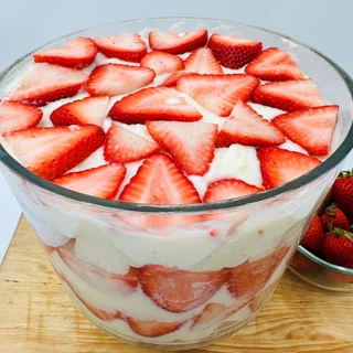 Strawberry Trifle