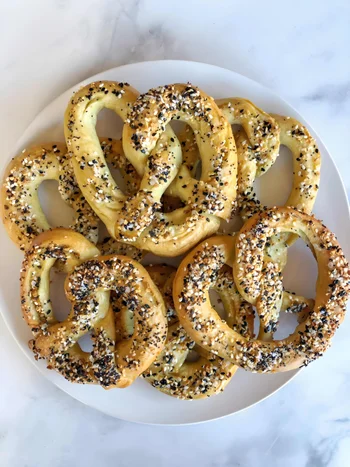 Everything Bagel Soft Pretzels