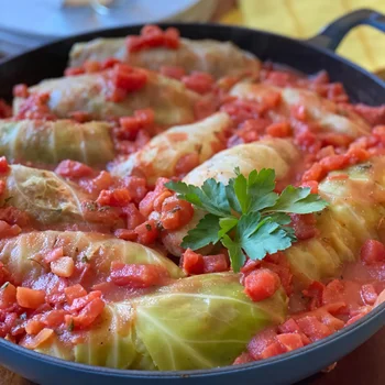 “Beef” Stuffed Cabbage Rolls