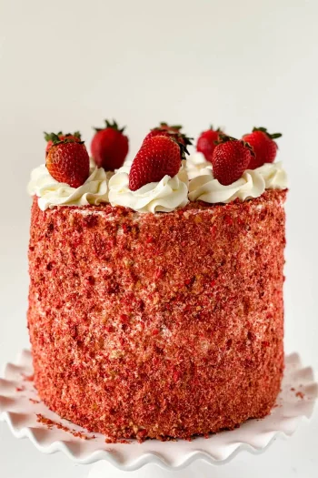 Strawberry Crunch Cake