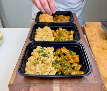 Sweet & Spicy BBQ Chicken Mac & Cheese Meal Prep