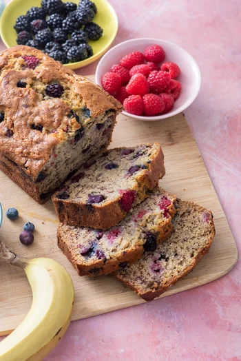 Banana Berry Bread