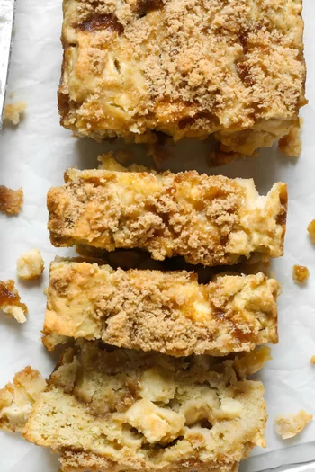 Apple Cinnamon Bread