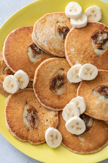 Whole Wheat Cinnamon Banana Pancakes