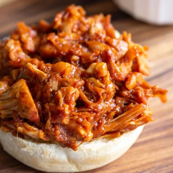 Easy BBQ Jackfruit (vegan)