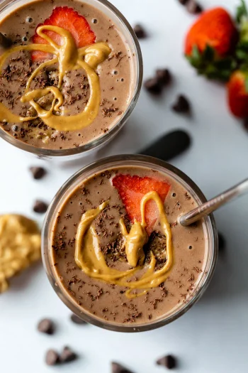 Chocolate Peanut Butter Smoothie
