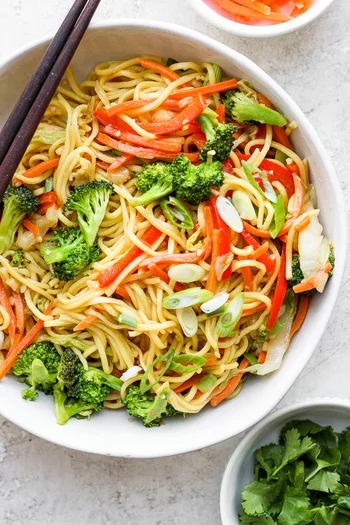 Vegetable Chow Mein