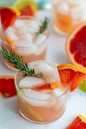 Grapefruit Gin & Tonic