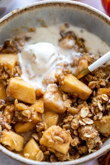 Vegan Apple Crisp