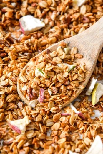 Homemade Apple Pie Spiced Granola