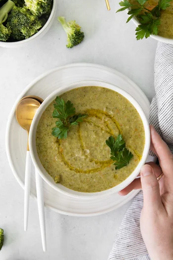 Vegan Broccoli Soup
