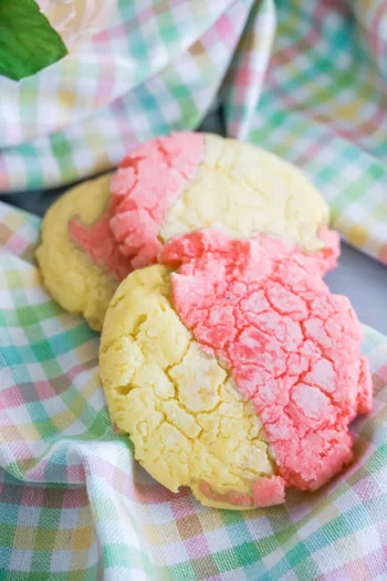 Strawberry Lemonade Crinkle Cookies