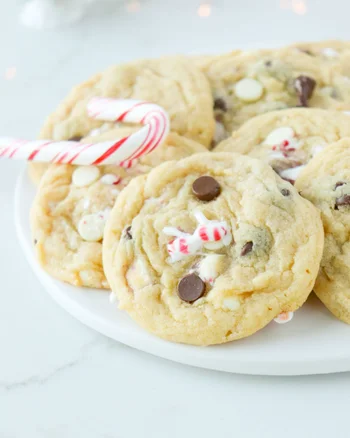 Peppermint Chocolate Chip Cookies